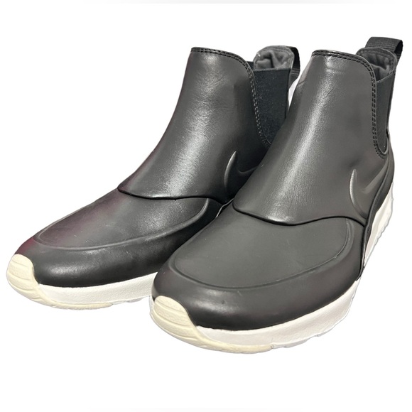 NEW Women’s Nike Air Max Thea Mid - Picture 1 of 10